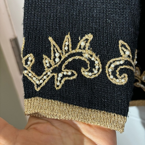 Vintage Jaclyn Smith Black Embellished Cardigan, Size Small - Picture 6 of 13